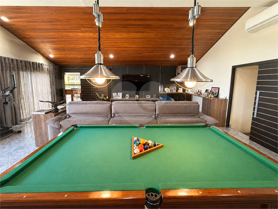 Casa à venda com 5 suítes no condomínio Parque Village Castelo, Itu - SP
