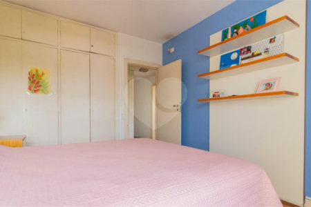 Apartamento à venda com 4 quartos, sendo 1 suíte,  em Cidade Monções, São Paulo, SP