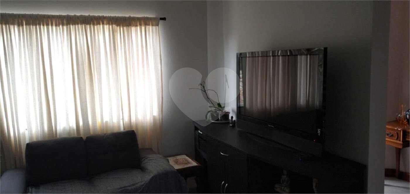 Sobrado à venda com 3 quartos, sendo 1 suíte,  em Retiro das Fontes, Atibaia, SP