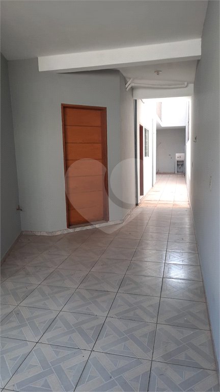 Sobrado à venda com 4 quartos, sendo 1 suíte, em Jardim Hubert, Indaiatuba, SP