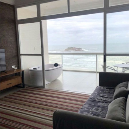 Apartamento Residencial à venda, Pitangueiras, Guarujá - AP1859.