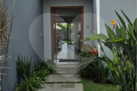 Casa à venda ou para alugar com 3 suítes no condomínio Residencial Helvétia Park, Indaiatuba - SP