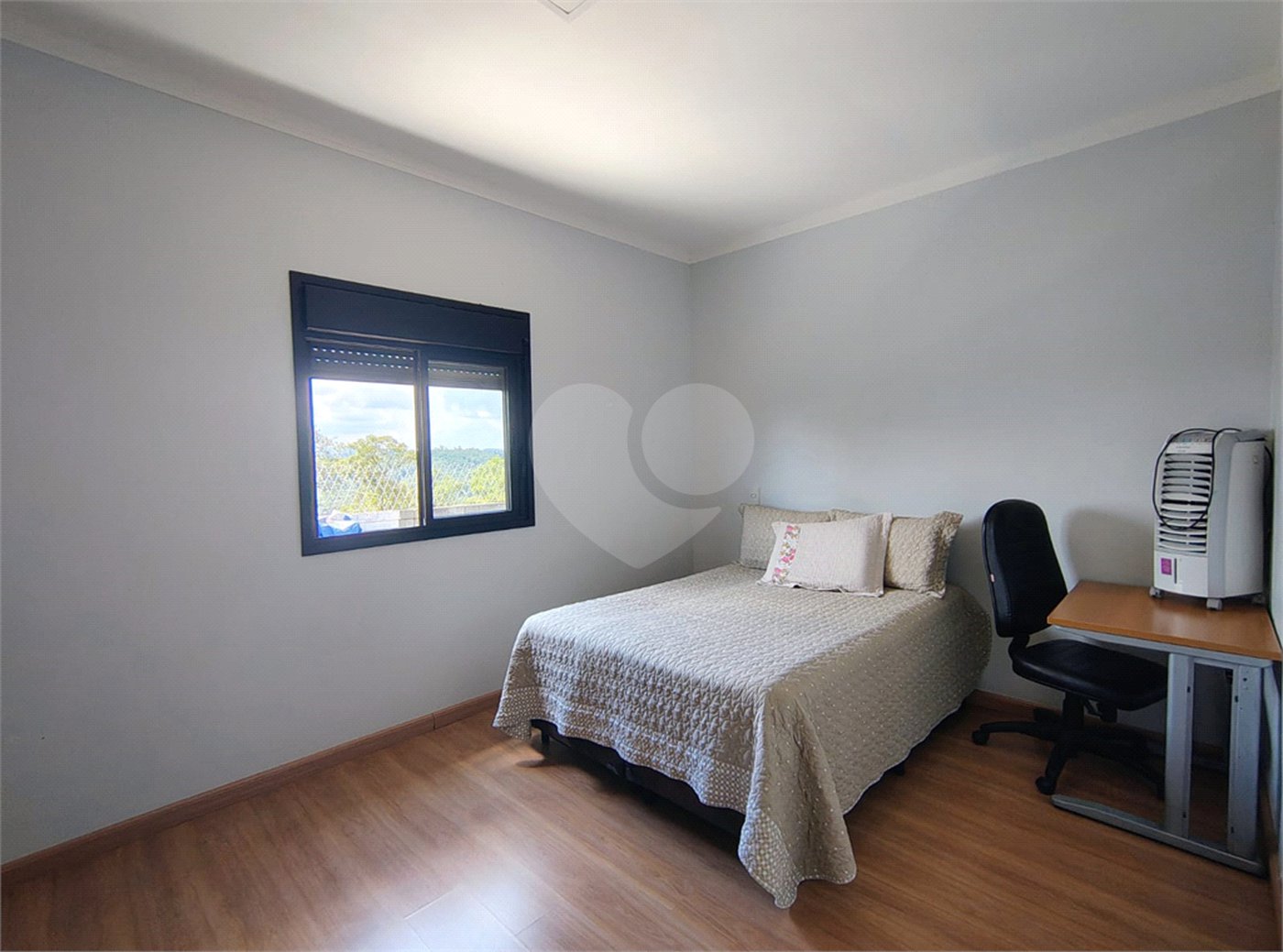 Casa à venda com 5 quartos, sendo 2 suítes, no condomínio Terras de Jundiaí, Jundiaí - SP