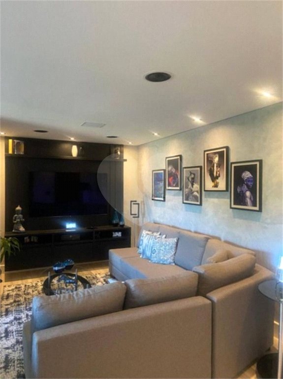 Apartamento à venda com 3 quartos, sendo 1 suíte, no Centro, Vinhedo, SP