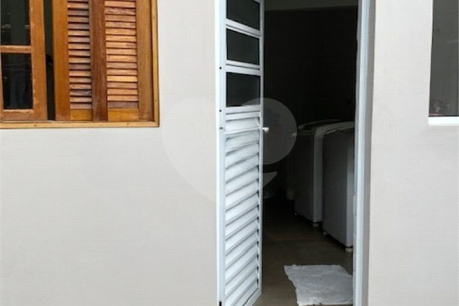 Sobrado à venda com 5 quartos, sendo 2 suítes, em Jardim São Bento, São Paulo, SP