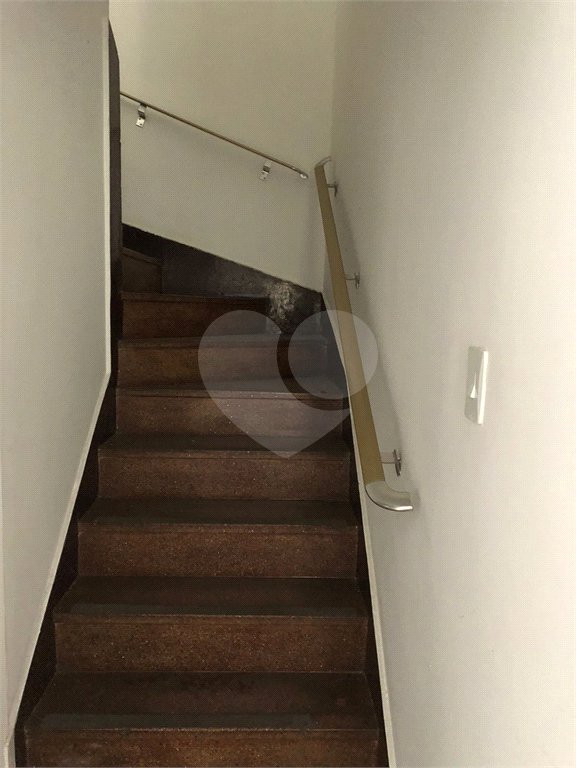 Casa à venda com 10 quartos em Santana, São Paulo, SP