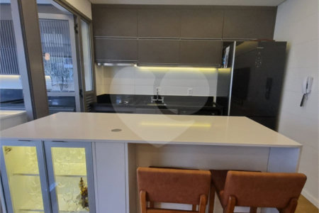 Apartamento à venda com 2 quartos, sendo 1 suíte, em Vila Mariana, São Paulo, SP