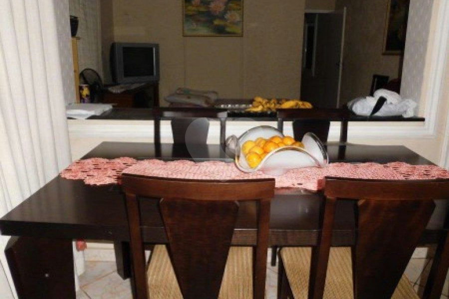 Casa Térrea à venda com 3 quartos em Parque Edu Chaves, São Paulo, SP