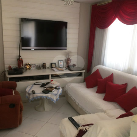 Casa à venda com 3 quartos, sendo 1 suíte,  no condomínio Villagio de Lucca II, São Paulo - SP