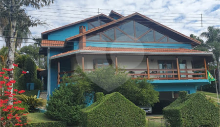 Casa à venda ou para alugar com 4 suítes em Vila Machado, Mairiporã, SP