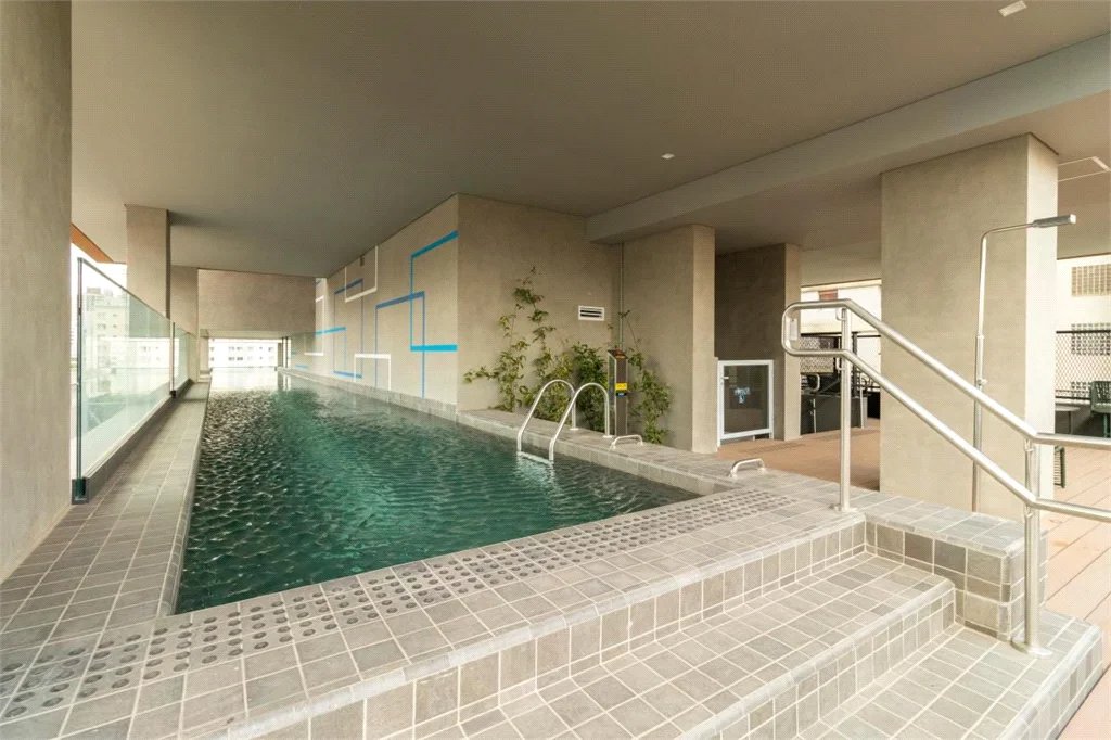 Apartamento à venda com 3 quartos, sendo 2 suítes, em Pinheiros, São Paulo, SP