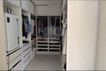 Casa à venda com 4 suítes no Centro, Santa Cruz Cabrália, BA