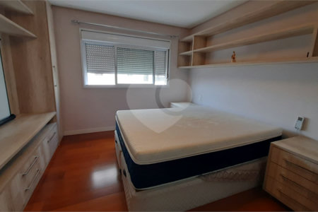 Apartamento à venda com 3 suítes em Jardim Marajoara, São Paulo, SP