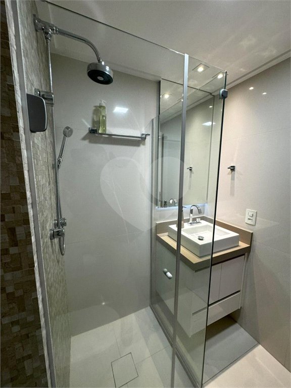 Apartamento à venda com 2 quartos, sendo 1 suíte,  em Jardim Vazani, São Paulo, SP