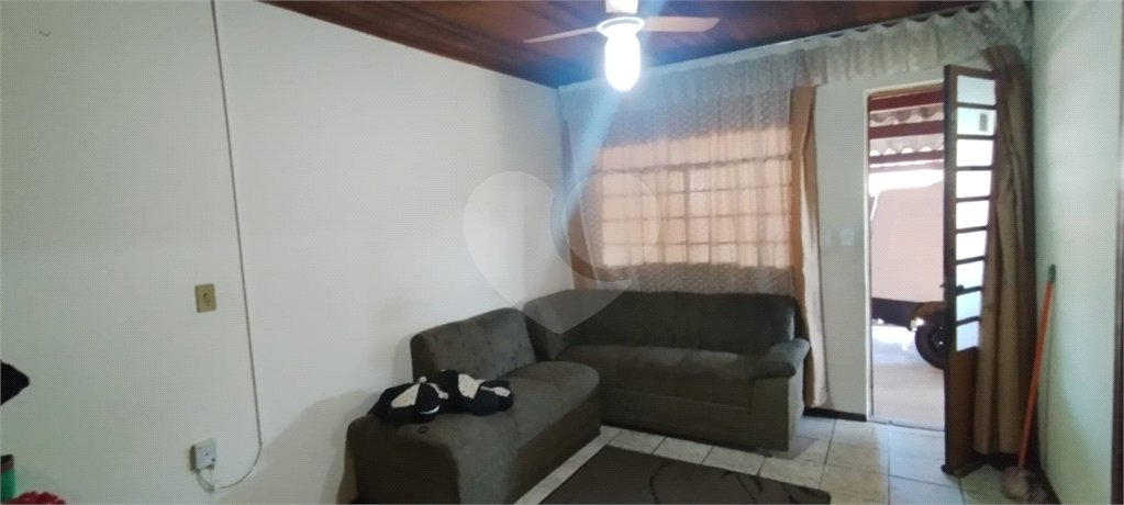 Casa à venda com 4 quartos em Jardim São Marcos, Valinhos, SP