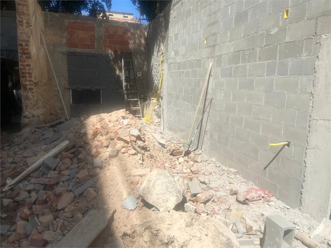 Terreno à venda com 1 suíte, em Maracanã, Rio de Janeiro, RJ