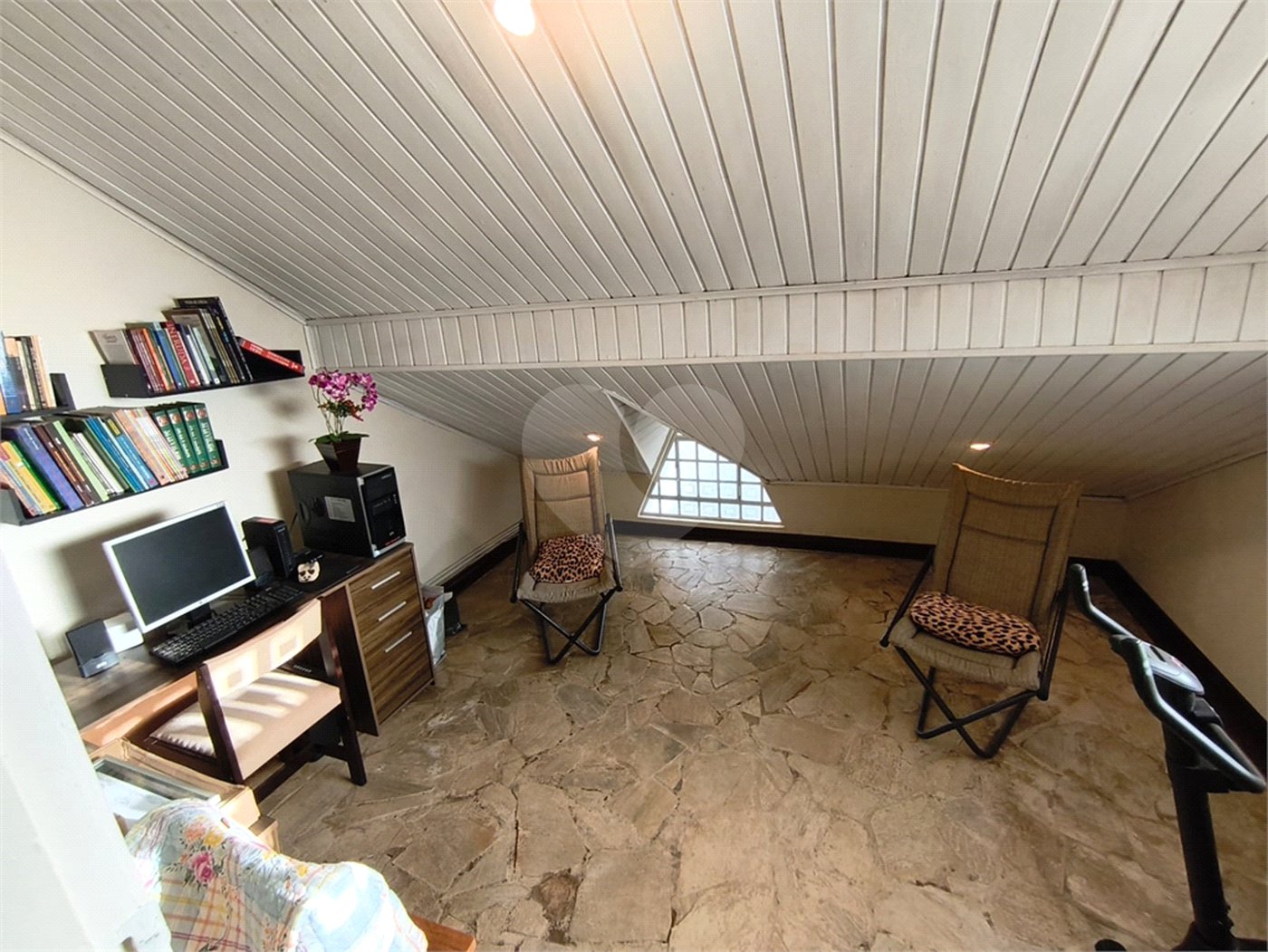 Casa à venda com 3 suítes em Jardim Alvorada, Itapetininga, SP