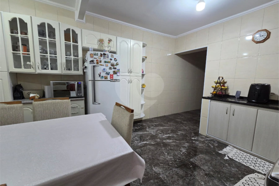 Sobrado à venda com 3 quartos em Sapopemba, São Paulo, SP