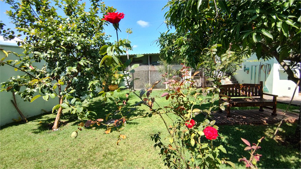 Casa à venda com 4 suítes no condomínio Parque Chapada de Itu, Itu - SP