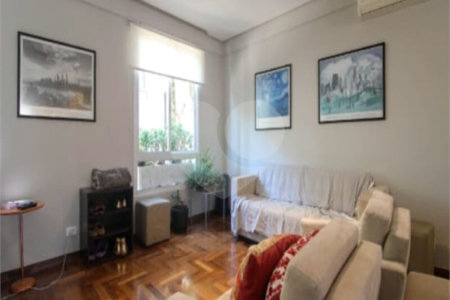 Casa à venda com 3 suítes no condomínio Palma de Mallorca Private Houses, São Paulo - SP