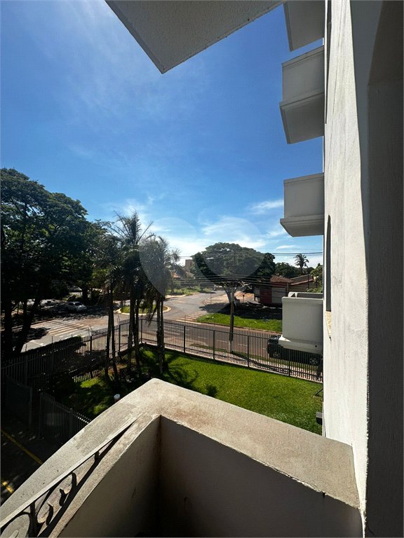 Apartamento à venda com 2 quartos, sendo 1 suíte, no Centro, Ponta Porã, MS