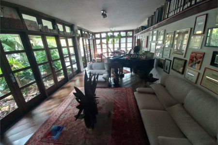 Sobrado à venda com 4 quartos, sendo 2 suítes,  em Fazenda Morumbi, São Paulo, SP