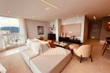 Apartamento com 3 dormitórios à venda, 285 m² por R$ 3.490.000,00 - Jardim Virginia - Guarujá/SP