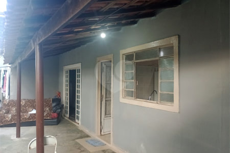 Casa à venda com 3 quartos em Jardim Nova Era, Itapetininga, SP