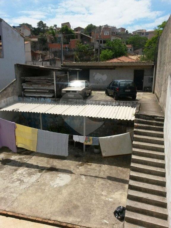 Sobrado à venda com 2 quartos em Parque São Francisco, Itatiba, SP