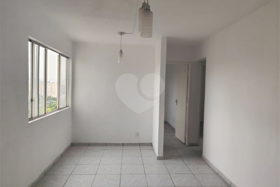 Apartamento à venda com 2 quartos em Jardim Íris, São Paulo, SP
