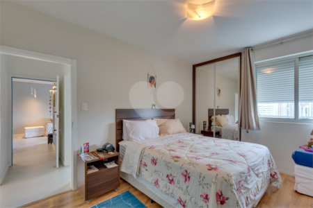 Apartamento à venda com 2 quartos, sendo 1 suíte, em Alto da Boa Vista, São Paulo, SP