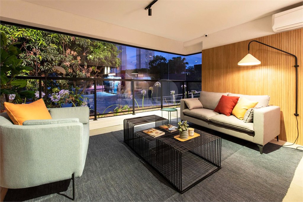 Apartamento à venda com 2 quartos, sendo 1 suíte, em Vila Romana, São Paulo, SP