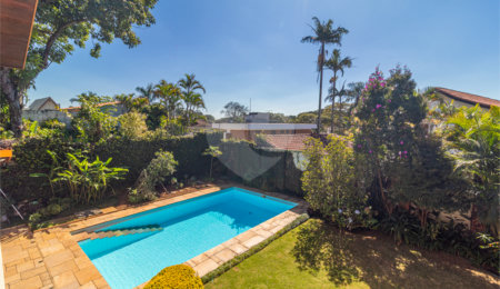 Casa à venda com 3 suítes em Interlagos, São Paulo, SP