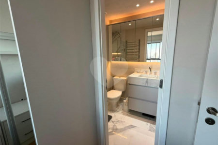 Apartamento à venda com 2 quartos, sendo 1 suíte,  em Vila Dom Pedro I, São Paulo, SP