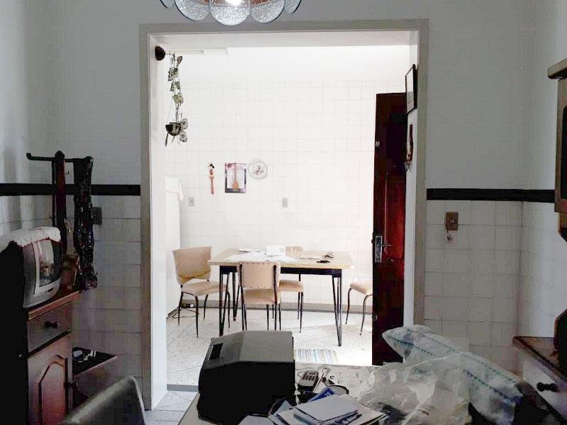 Casa à venda com 3 quartos em Vila Romana, São Paulo, SP