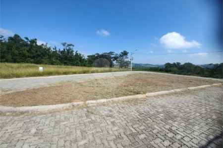 Terreno à venda no condomínio Residencial Solar São Judas Tadeu, Piracaia - SP