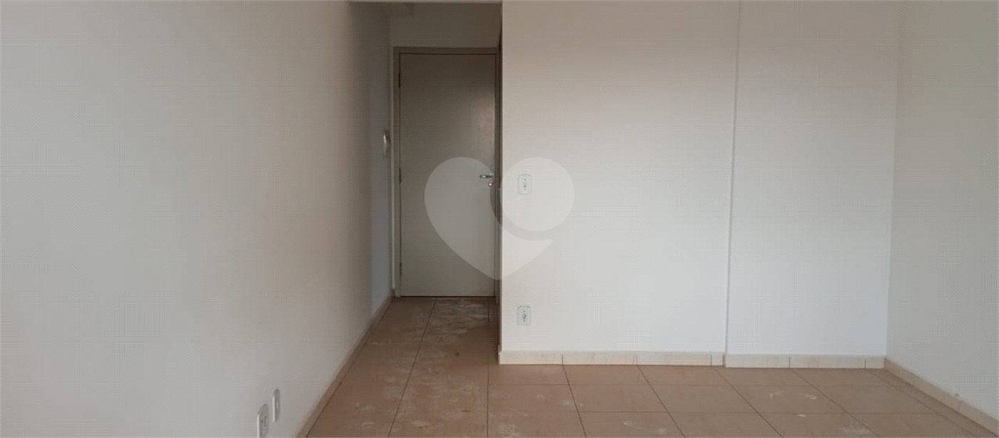 Apartamento à venda com 3 quartos, sendo 1 suíte,  em Picanço, Guarulhos, SP