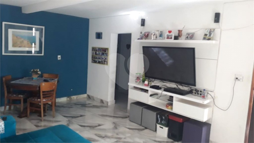 Casa à venda com 2 quartos no condomínio Estrada Lázaro Amâncio de Barros,117, São Paulo - SP