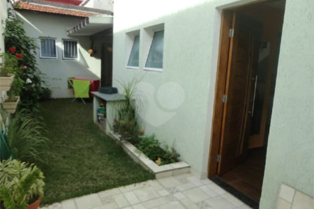 Sobrado à venda com 2 quartos em Chácara Monte Alegre, São Paulo, SP
