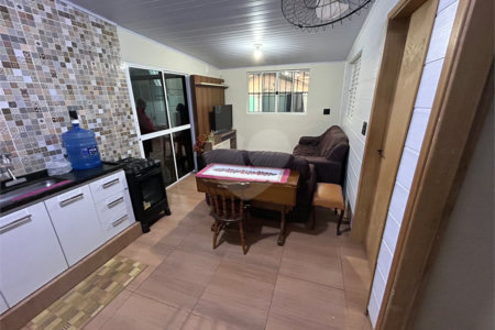 Casa à venda com 4 quartos, sendo 1 suíte, no Centro, Cravinhos, SP