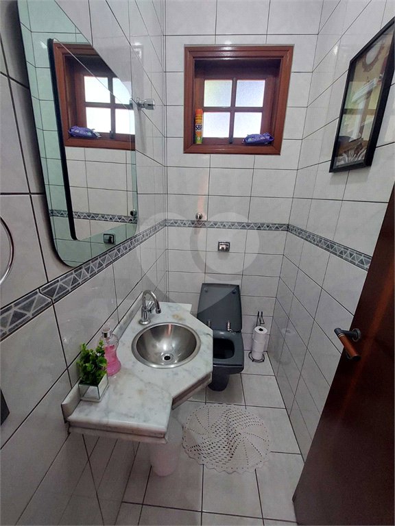 Casa à venda com 4 quartos, sendo 2 suítes, no condomínio Eco Clube Vivendas do Lago, Sorocaba - SP