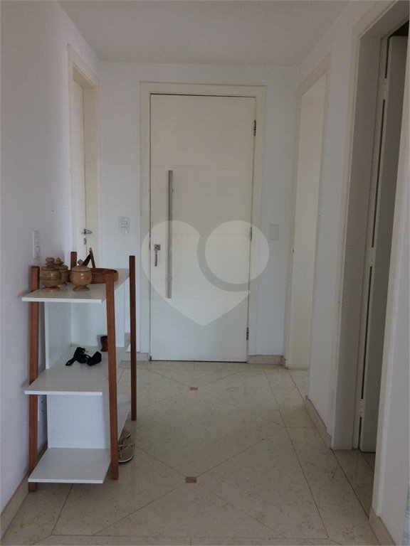 Apartamento à venda com 3 suítes em Vila Suzana, São Paulo, SP