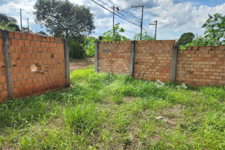 Terreno à venda em Parque Alvorada, Araraquara, SP