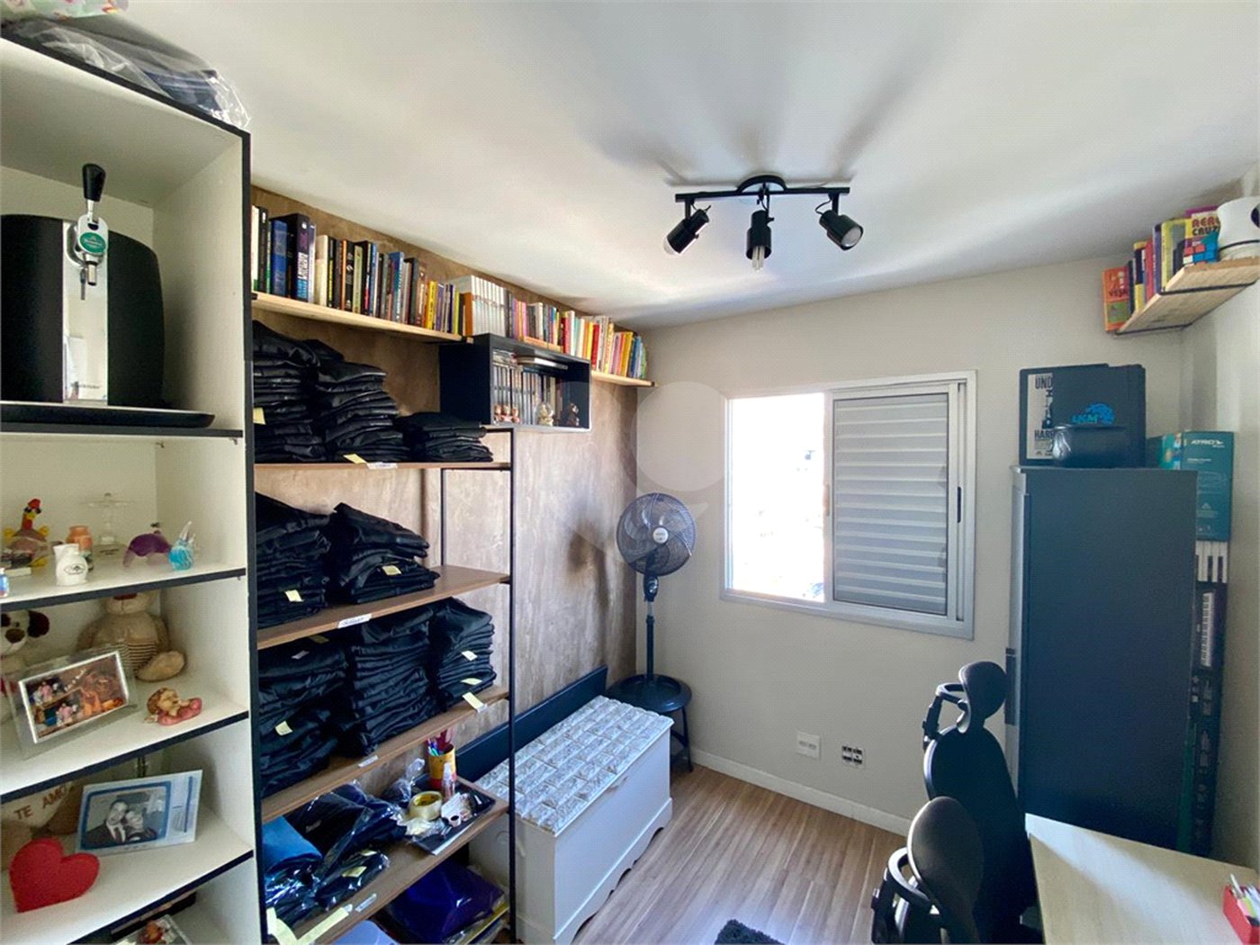 Apartamento à venda com 3 quartos, sendo 1 suíte,  em Saúde, São Paulo, SP