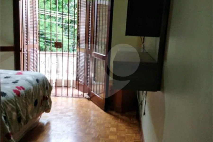 Sobrado à venda com 4 quartos, sendo 1 suíte, em Limão, São Paulo, SP