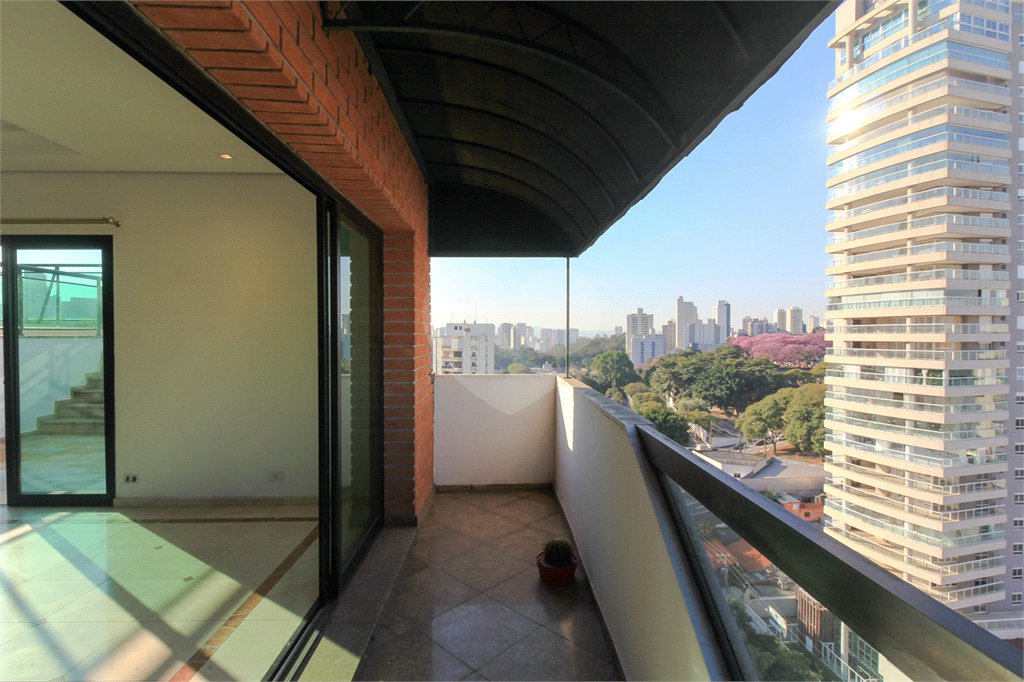 Cobertura à venda com 3 suítes em Vila Mariana, São Paulo, SP