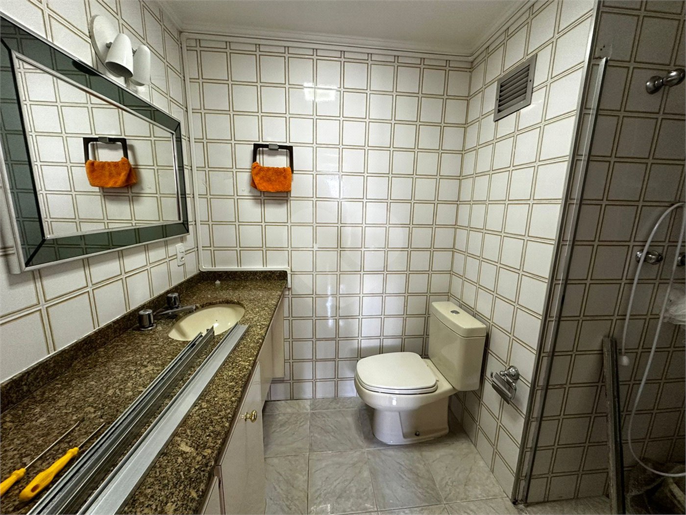 Apartamento à venda com 3 quartos, sendo 1 suíte, em Santana, São Paulo, SP