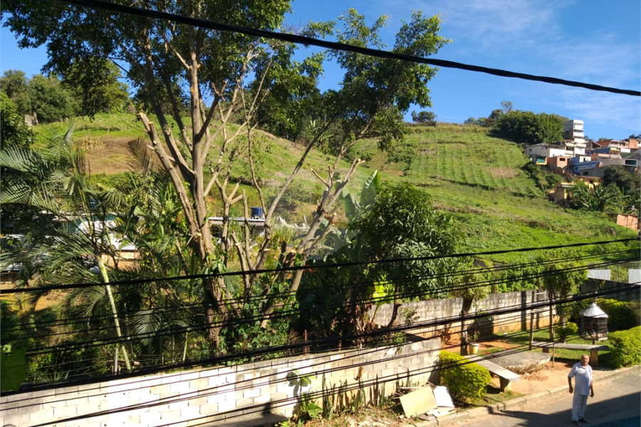 Sobrado à venda com 3 quartos, sendo 1 suíte, em Tremembé, São Paulo, SP