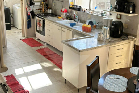 Sobrado à venda com 6 quartos, sendo 1 suíte,  em Sumarezinho, São Paulo, SP