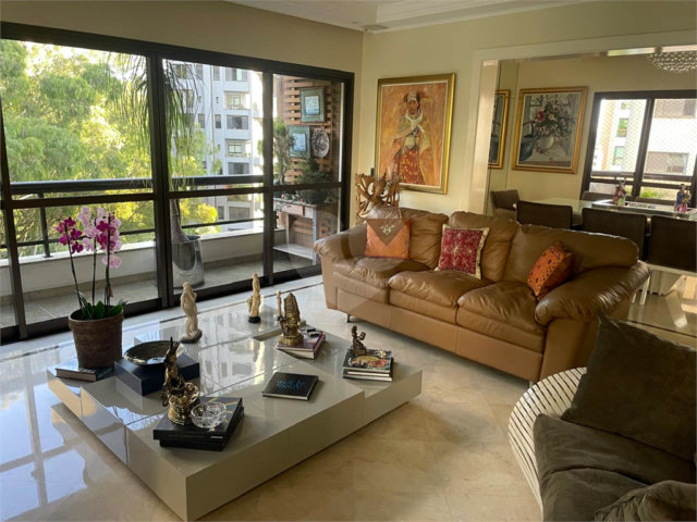Apartamento à venda com 4 suítes em Morumbi, São Paulo, SP